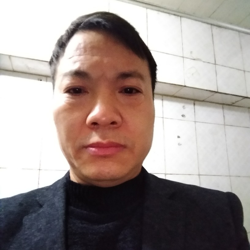 犹豫闻汽车的照片