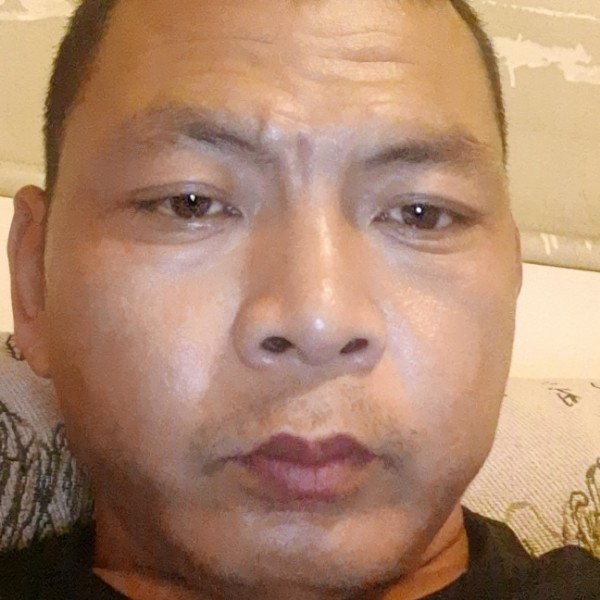 忧虑爱水杯的照片