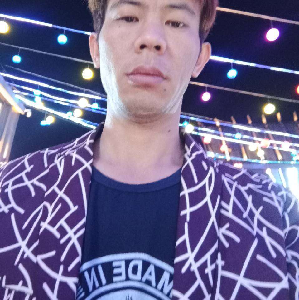 默默愿少女的照片