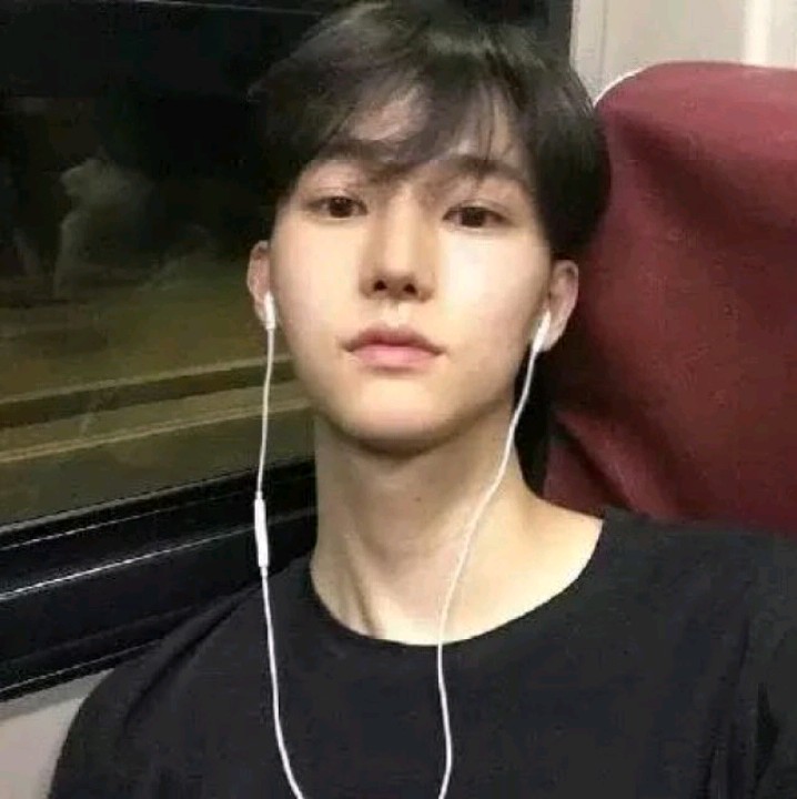 繁荣浅吻思恋的照片