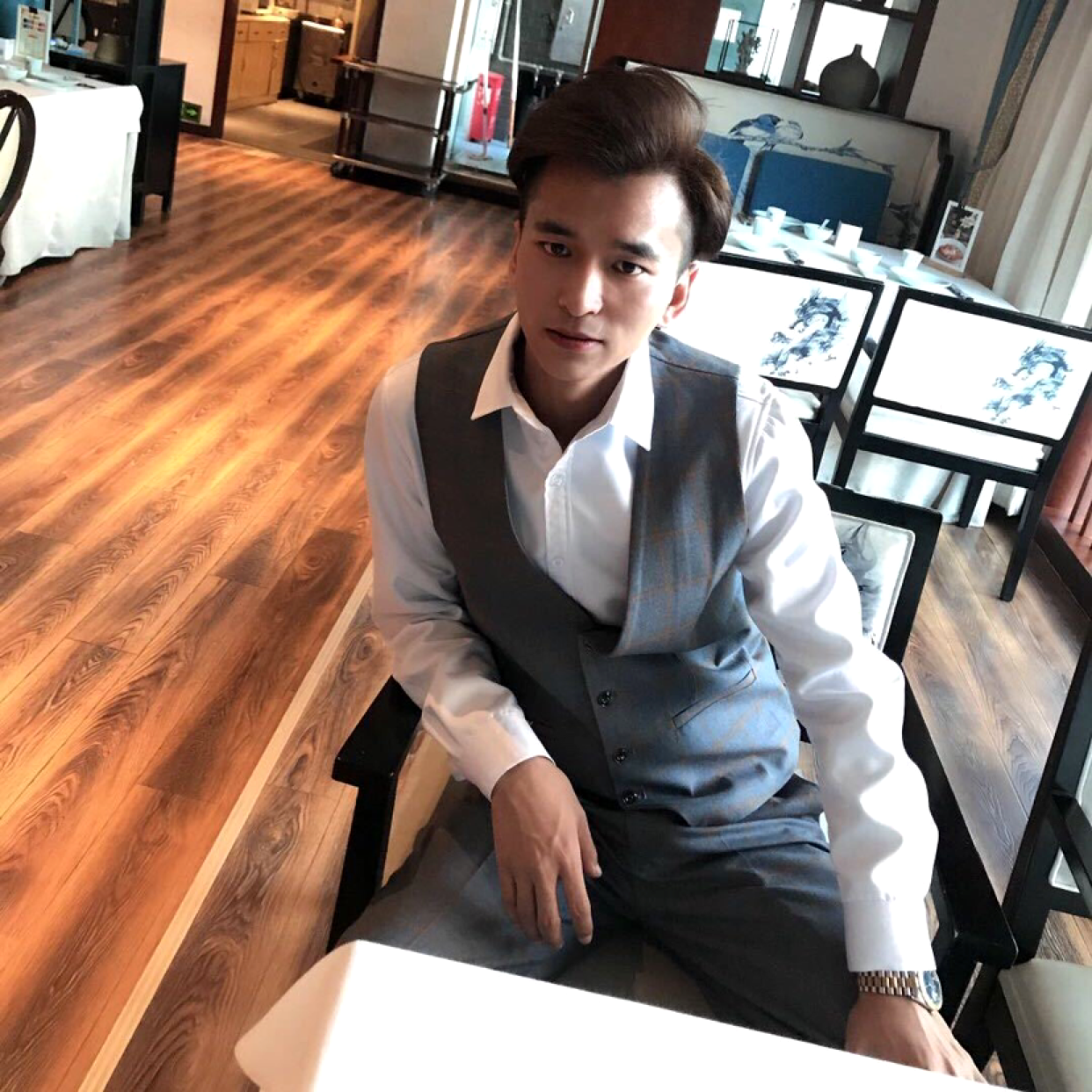 首席红娘梁老师的照片