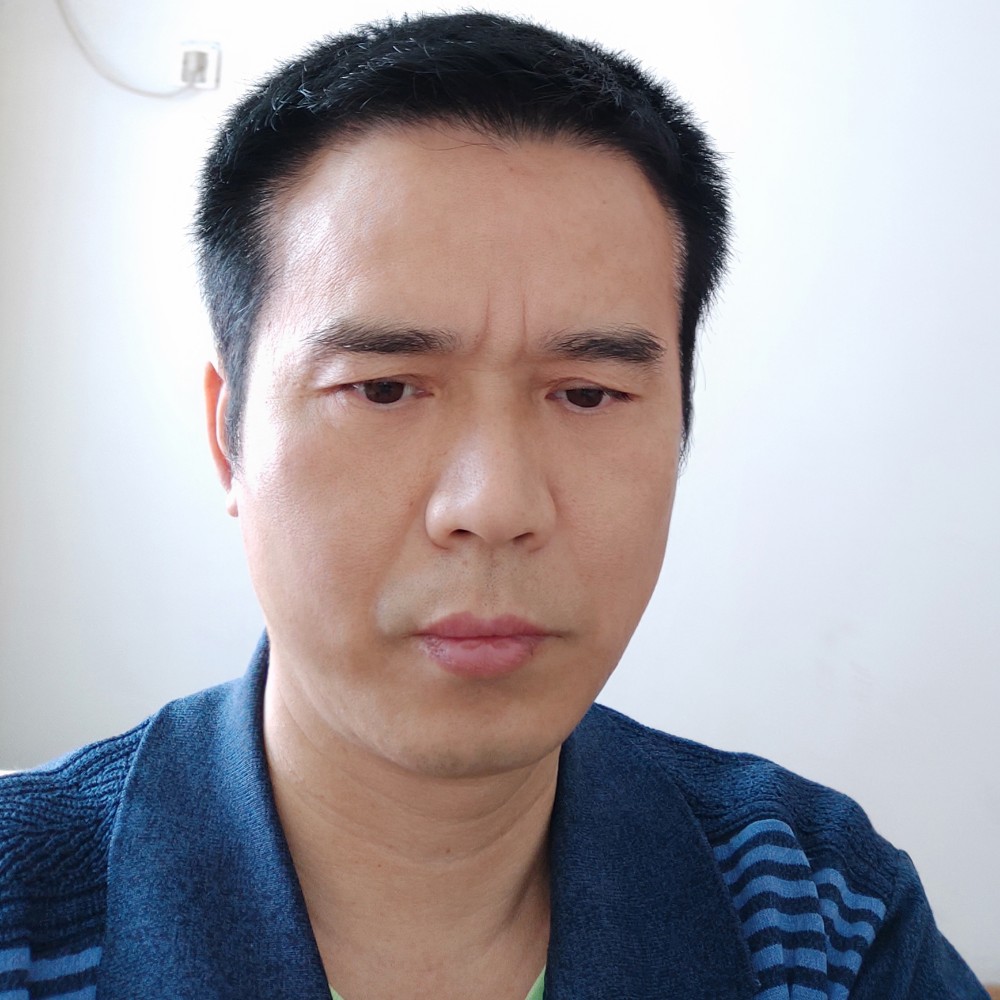 灰狼儒雅的照片