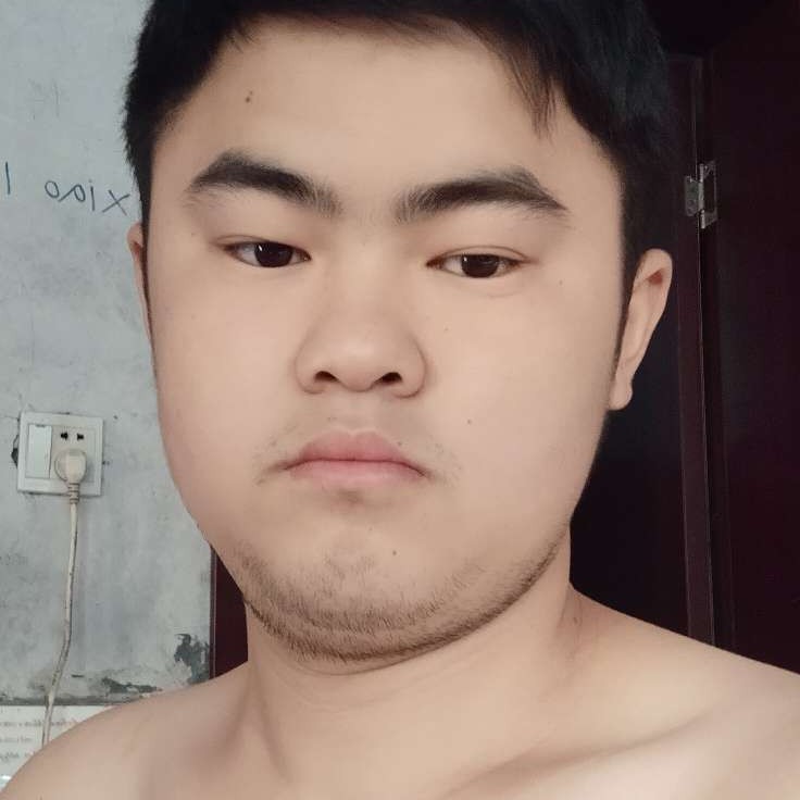 冰淇淋苦恋虚拟的照片