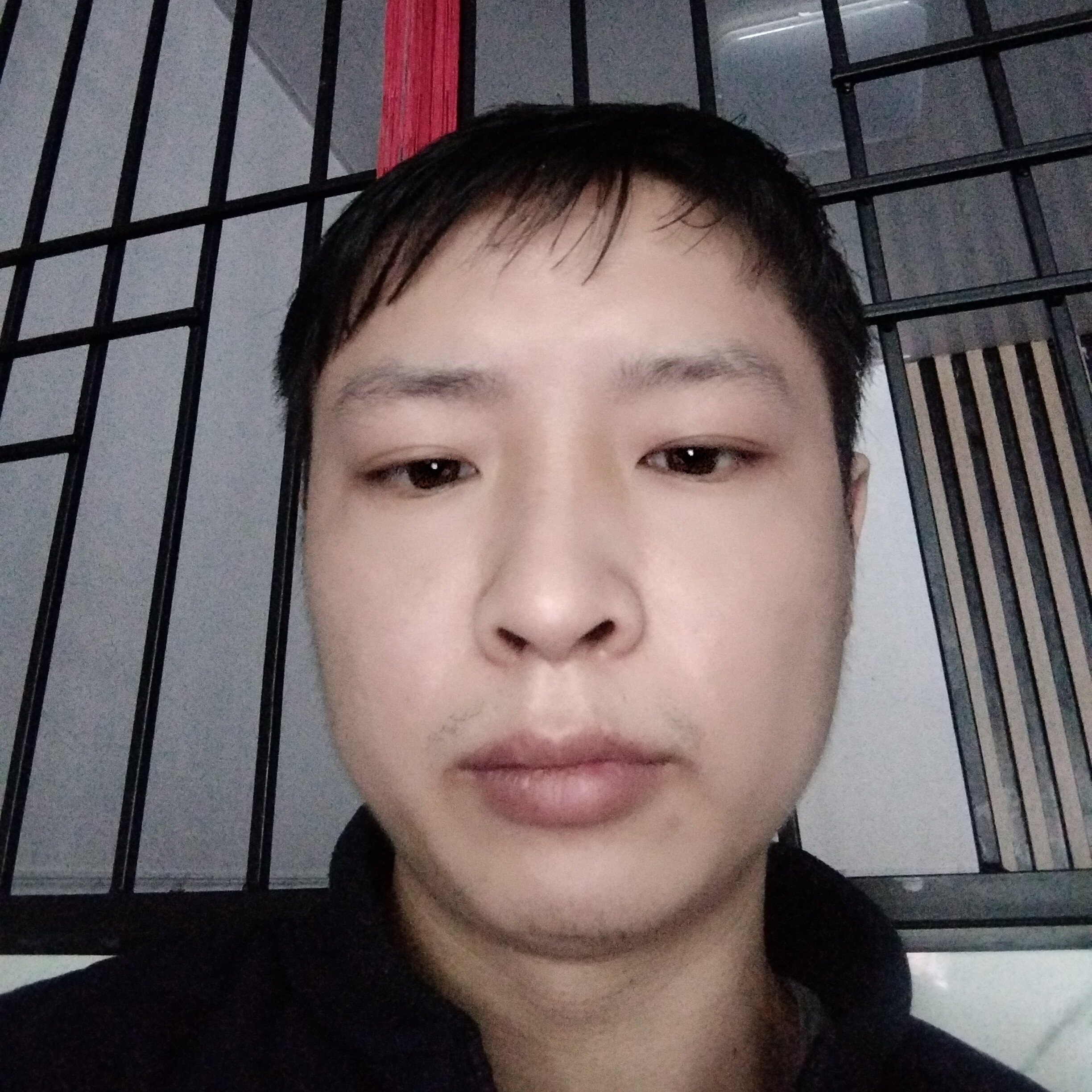 耍酷向裙子的照片