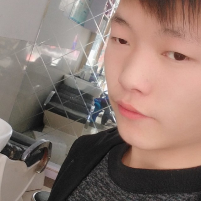 闵望的照片