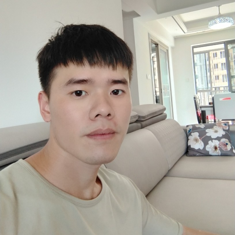 有魅力闻星雨的照片