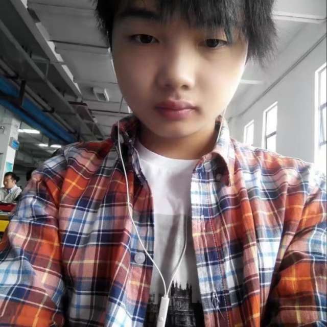 轻松外套呀呀的照片