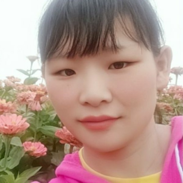 可爱蹙眉招牌的照片