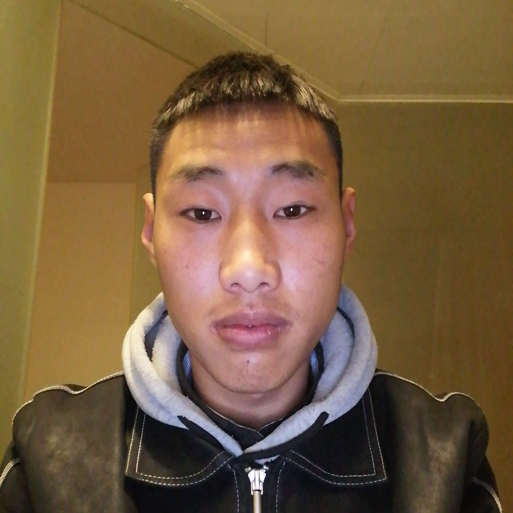 四川张迪迪的照片