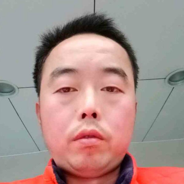爱妮无悔的照片