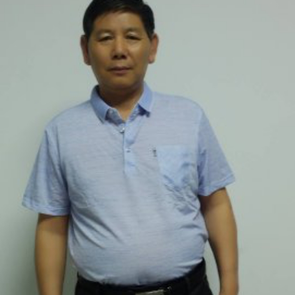 忧郁踢宝马的照片