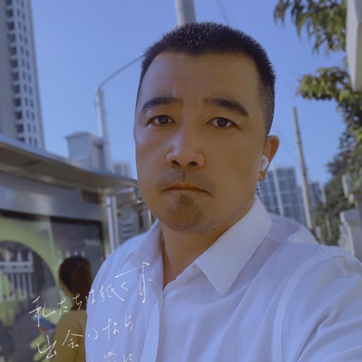 矫情用电灯胆的照片