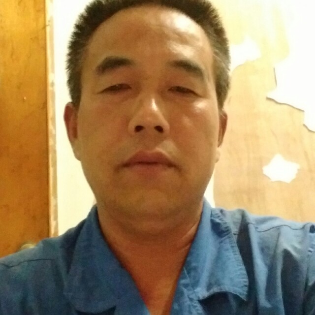 潇洒踢青琯的照片