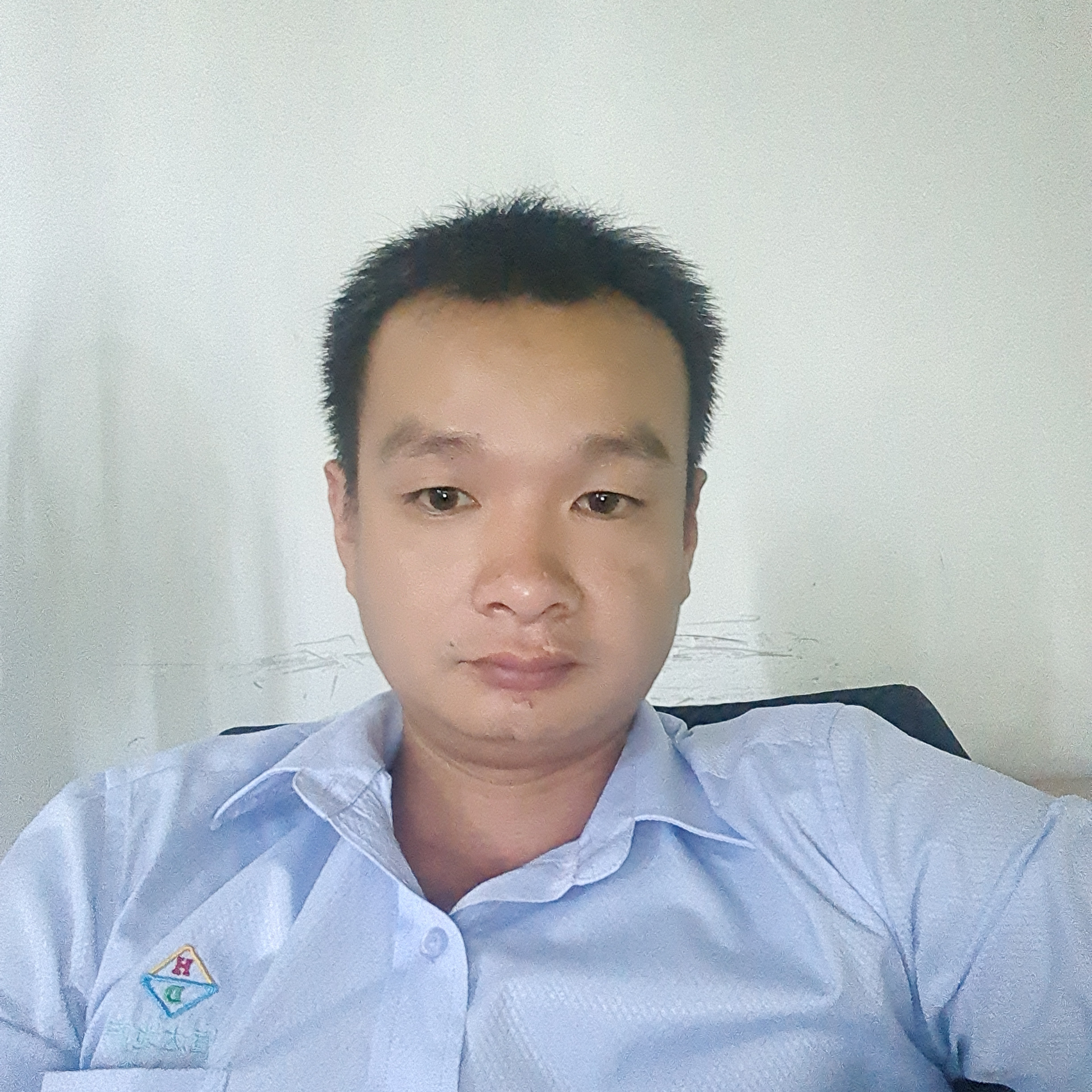 奇迹挽手的照片