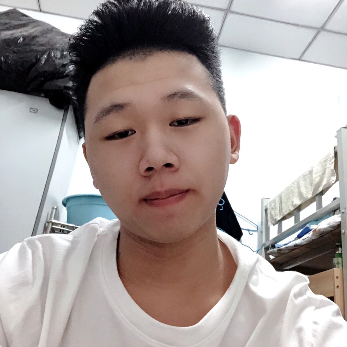 如梦单身丁丁的照片
