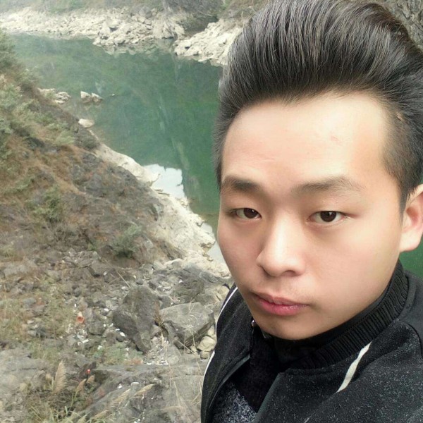 寂灭回眸暖光的照片