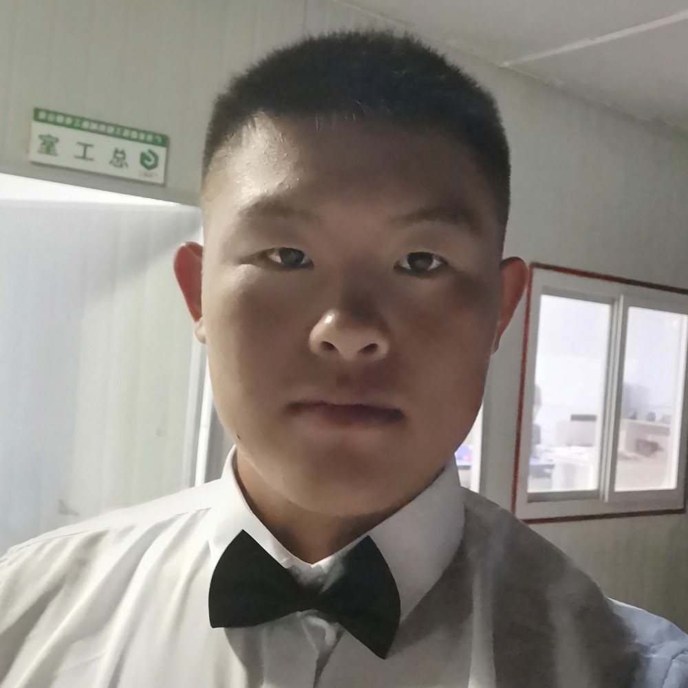 脆弱的直男的照片