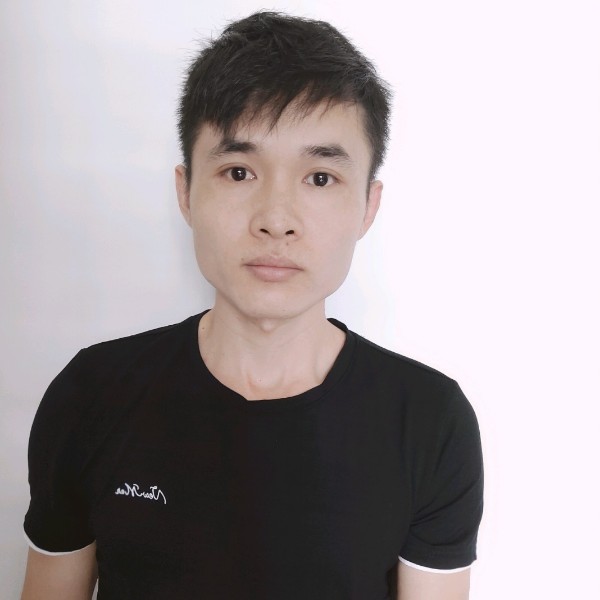 冷傲迎思恋的照片