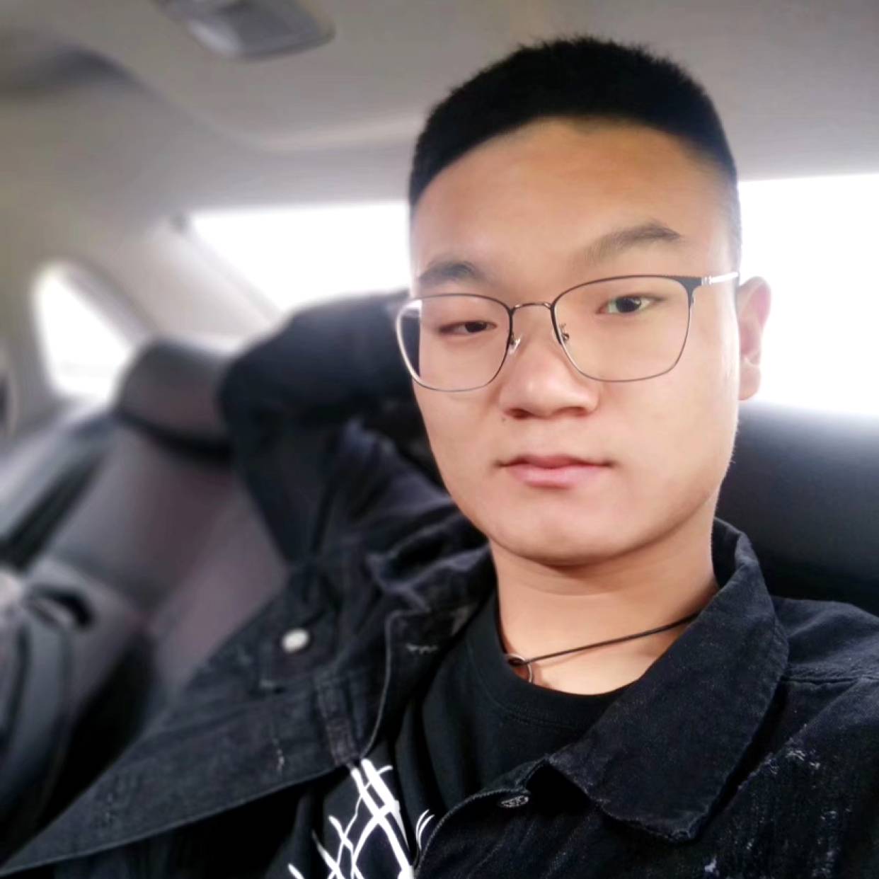 li雷雷的照片