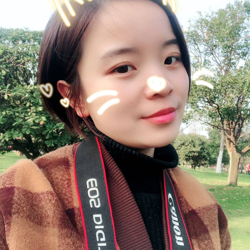 榴莲草莓和樱桃的照片