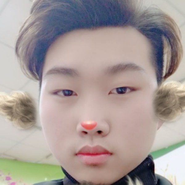 小咯5的照片
