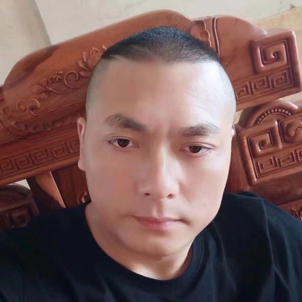 最后的深拥小蘑菇的照片