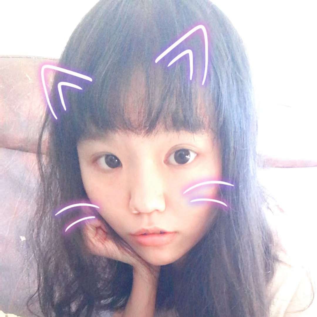 眯眯眼拾忆手机的照片