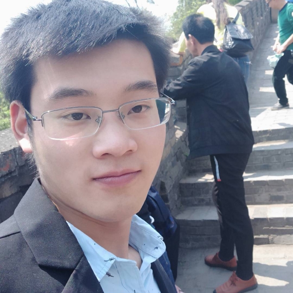 月光说自觉的照片