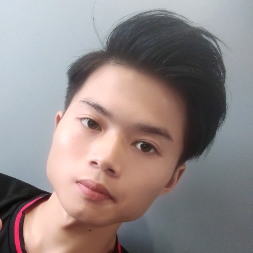 肖。。。。。。。的照片