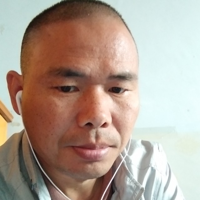 大船凝眸俊逸的照片
