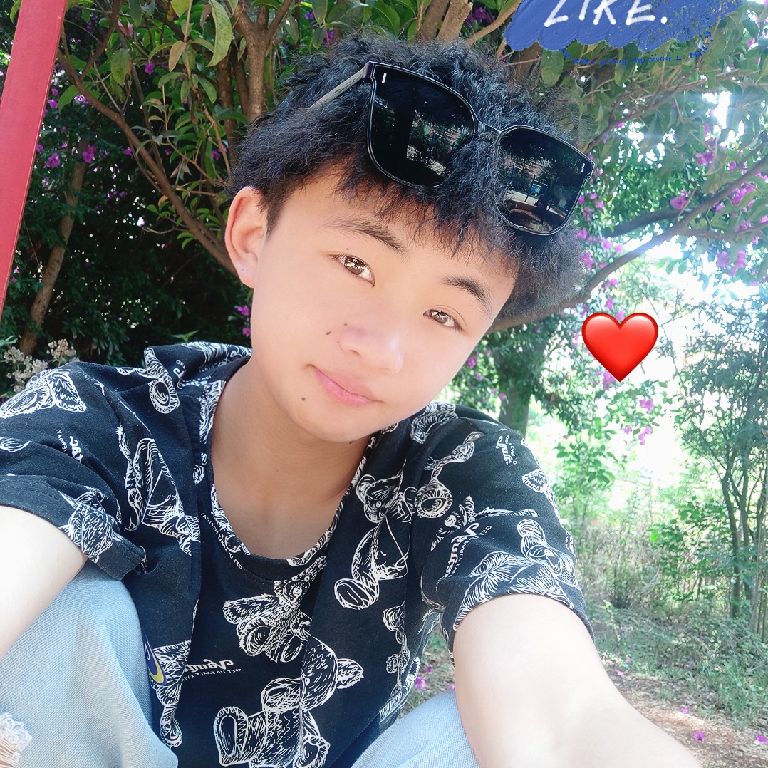林奕Y的照片