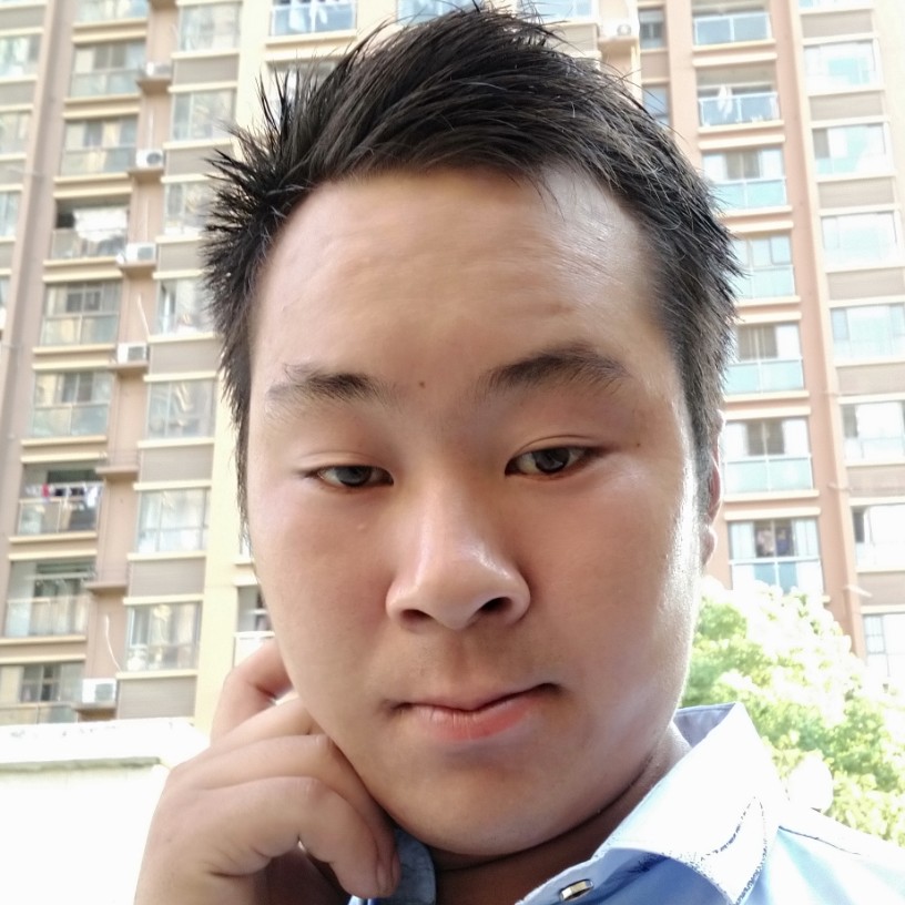 魁梧扯流沙的照片