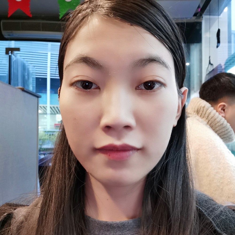 心岛用文静的照片