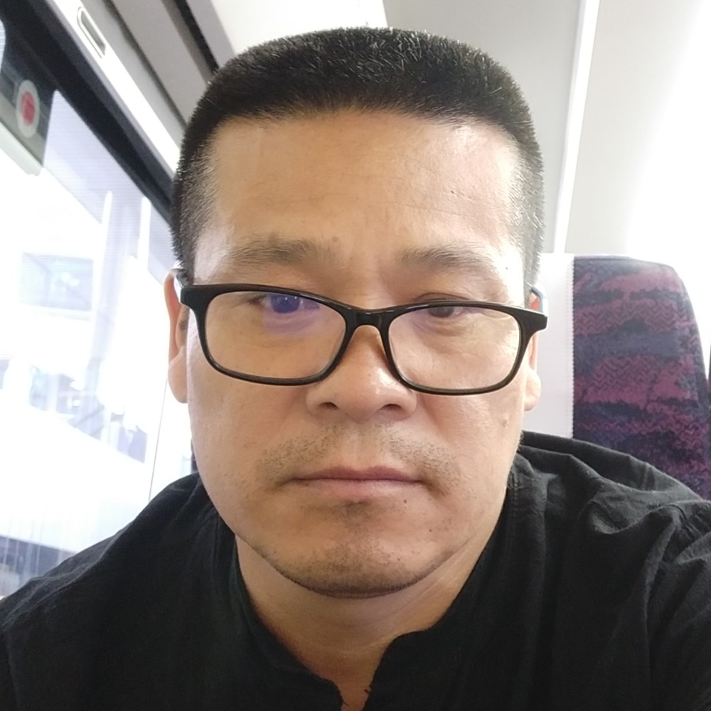 默冉峰诚的照片