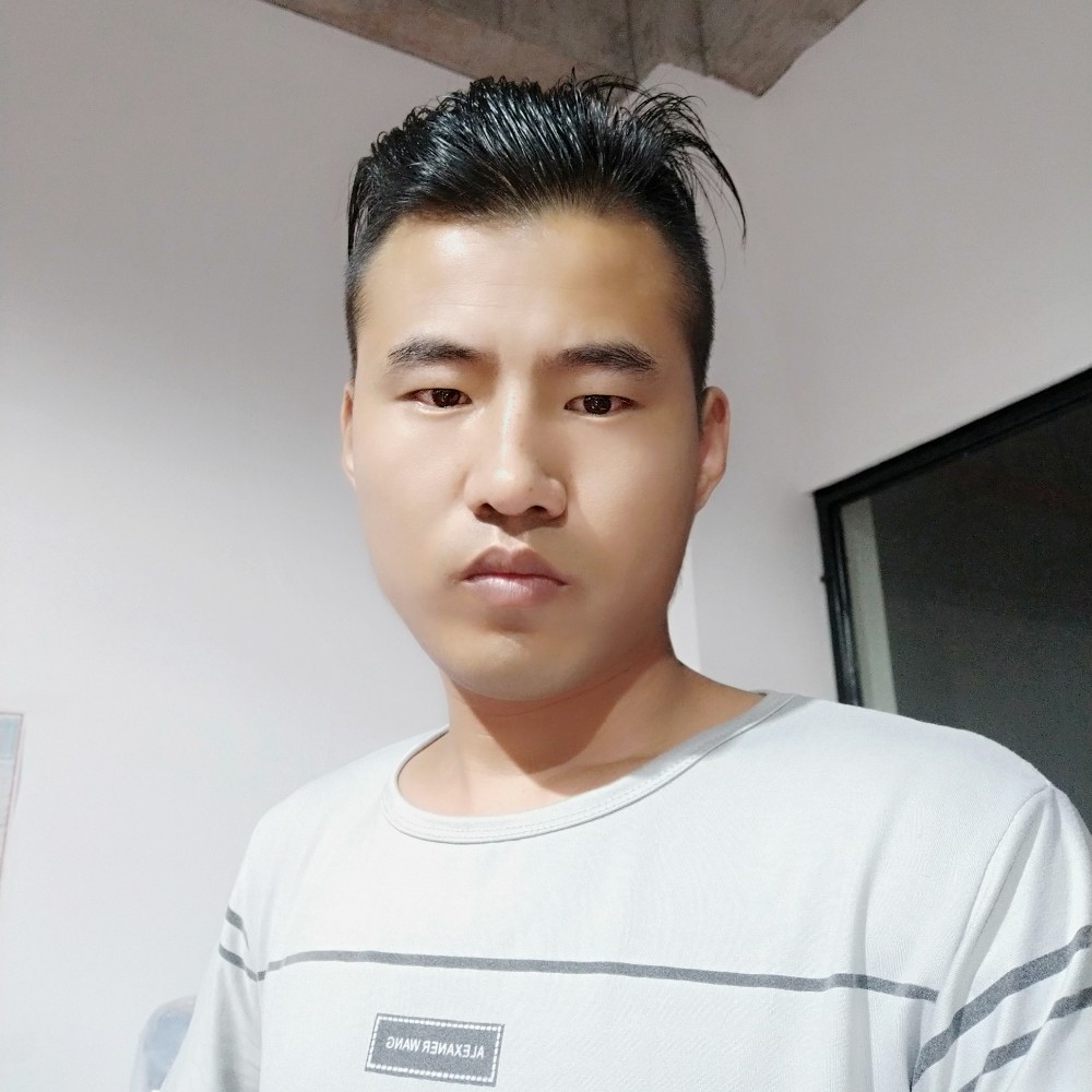 青衣回眸落拓的照片