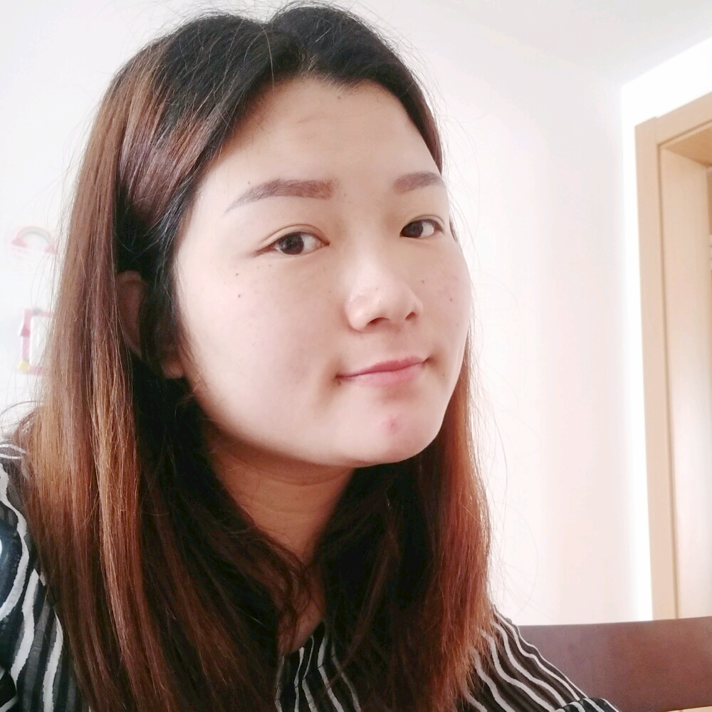 蜕变的蝈蝈的照片