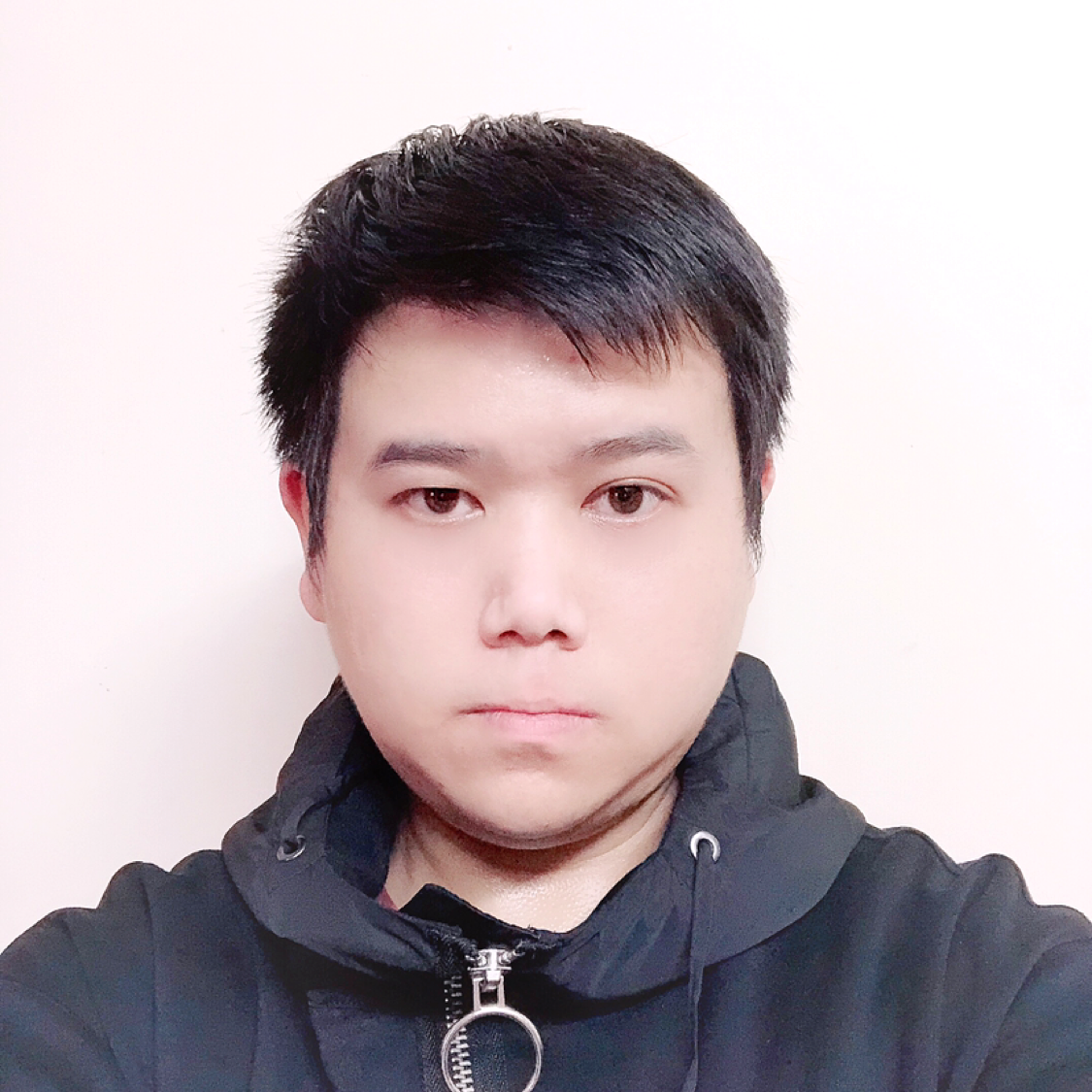 Aku的照片