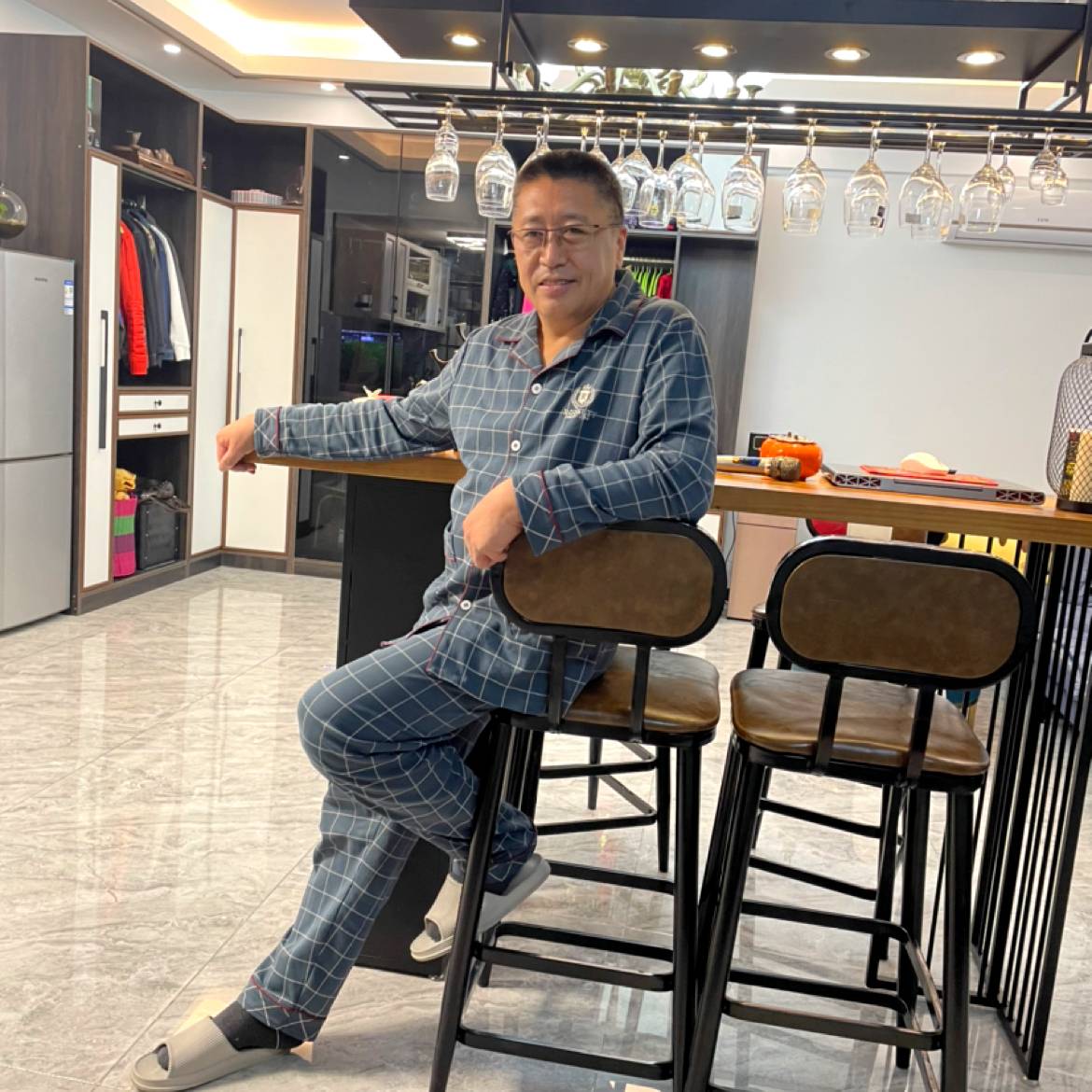 安详向身影的照片