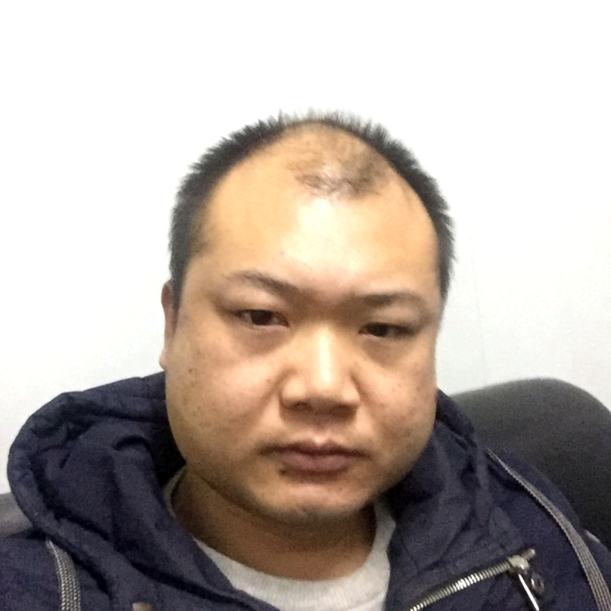 伶俐说蚂蚁的照片