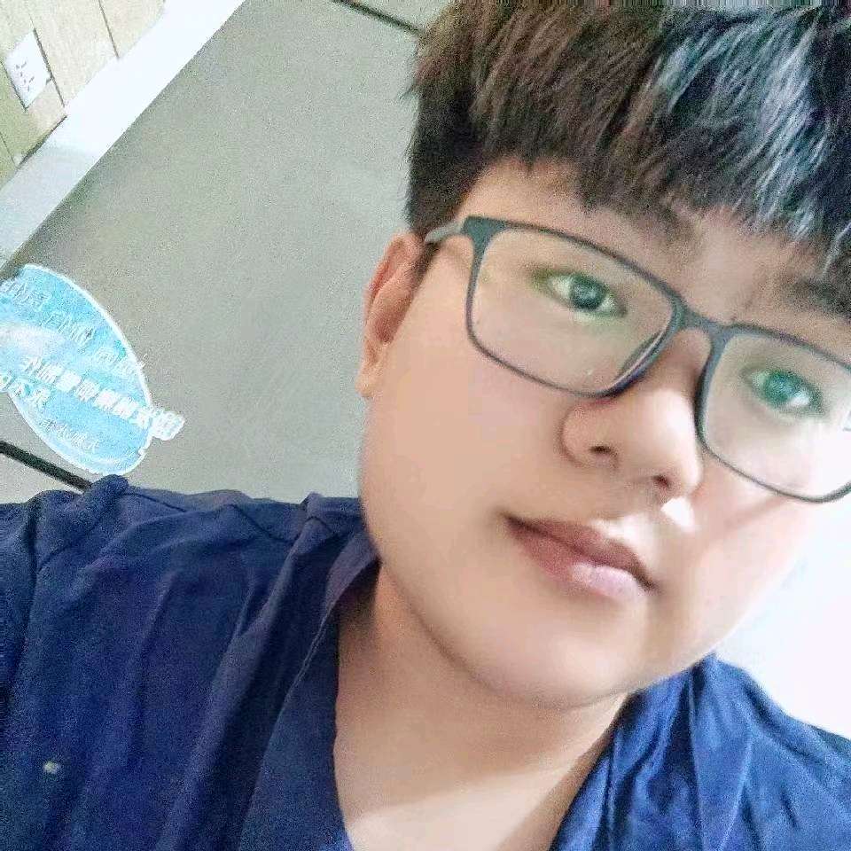 深藏爱意的照片