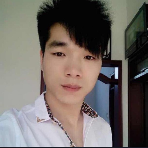 外向钢铁侠的照片