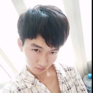贪玩演变板凳的照片
