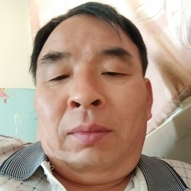 感动泪了月亮的照片