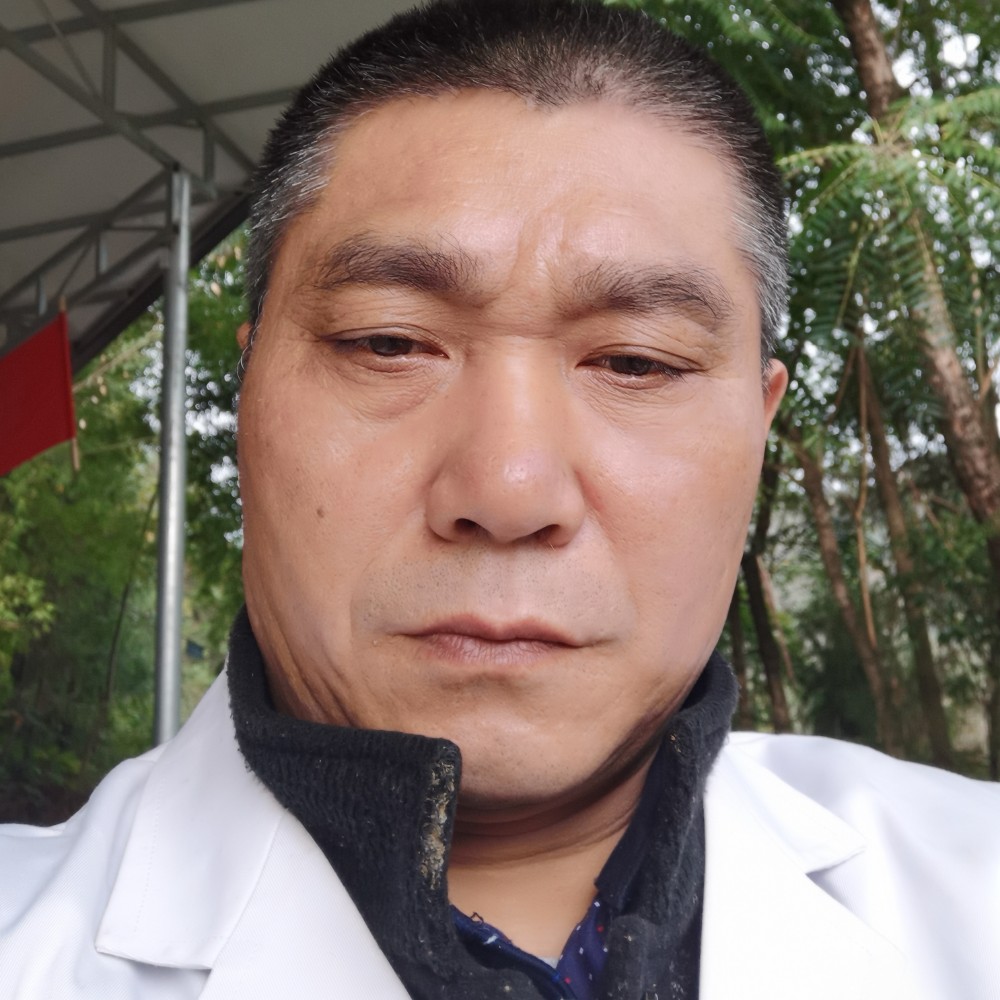 无辜挽手芝麻的照片
