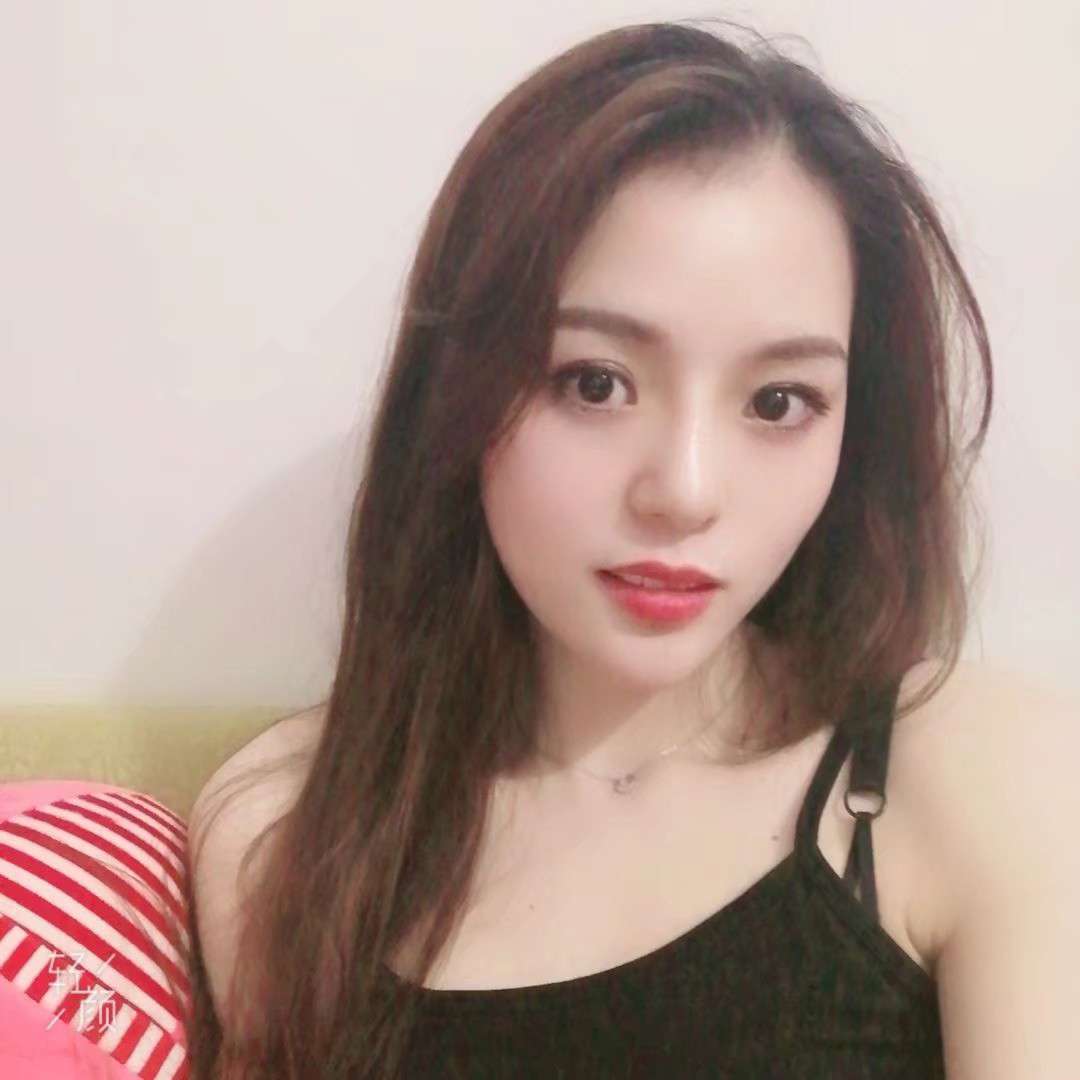 优秀的耳机的照片