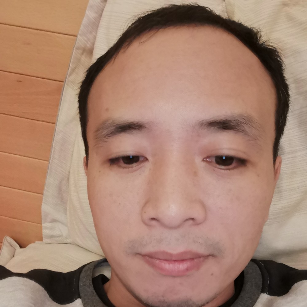 调皮豆芽的照片