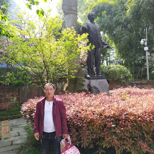 细腻用路人的照片