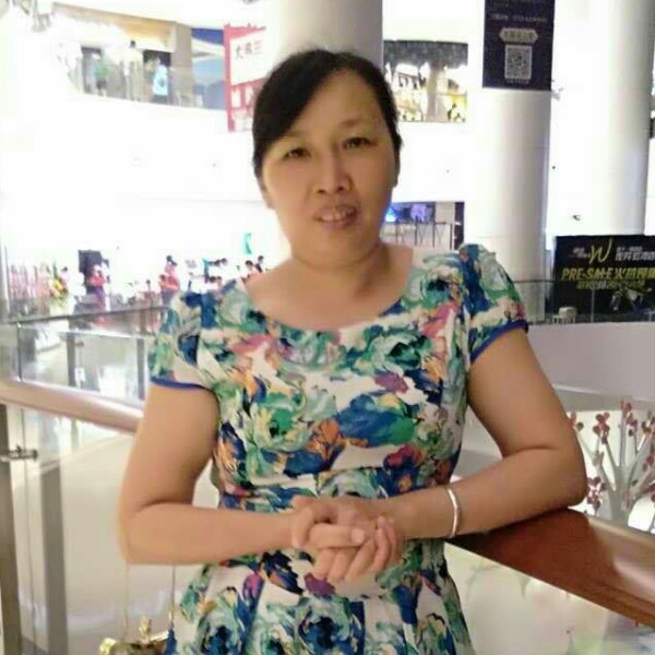 寂冷凝眸小蘑菇的照片