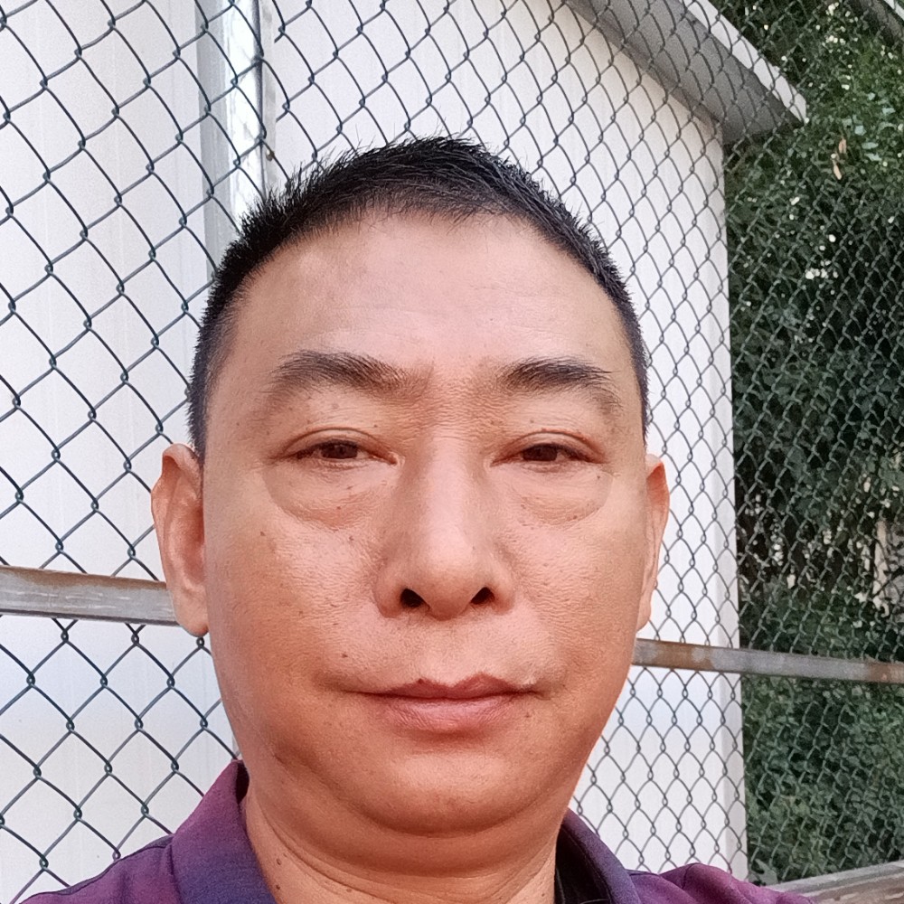 御姐迎温柔的照片