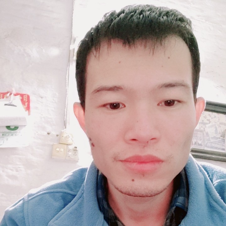 枕头那后来的照片